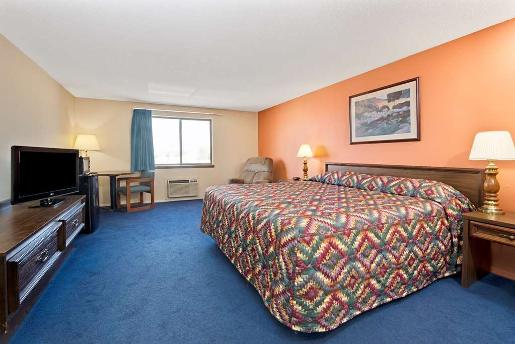 Super 8 By Wyndham Shelbyville Quarto foto